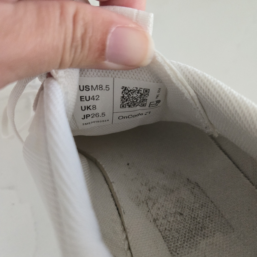 On Cloudnova Form 2 White Ivory Casual Athletic Running Shoes Size 8.5 Men/10 W - Picture 10 of 10